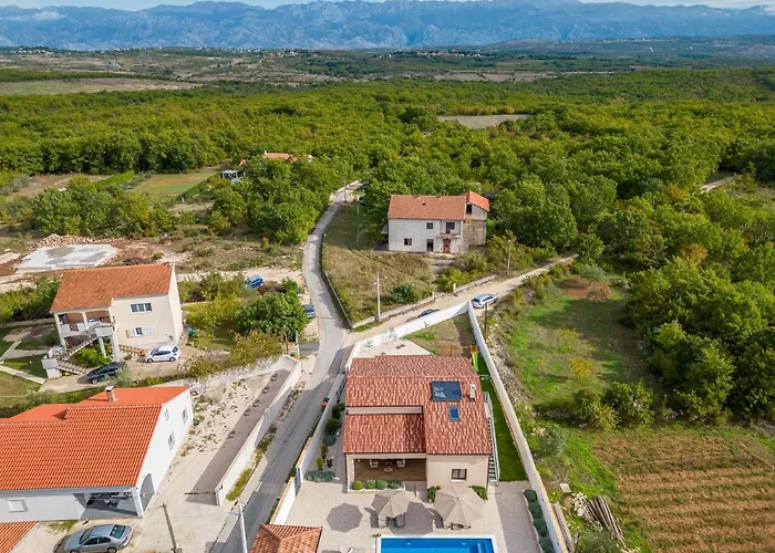 Roza Zadarvillas * Lovinac (Zadar)