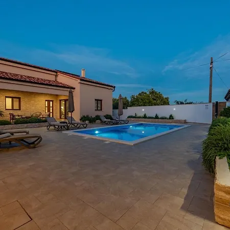 Roza Zadarvillas Vila Lovinac (Zadar)