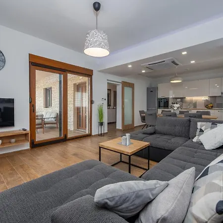 Roza Zadarvillas Villa