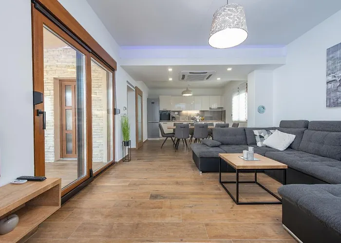 Вилла Roza Zadarvillas *