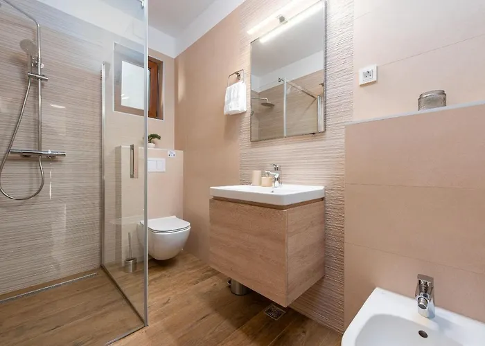Roza Zadarvillas Vila
